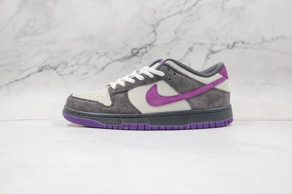 NIKE Dunk Low Pro SB "Purple Pigeon"