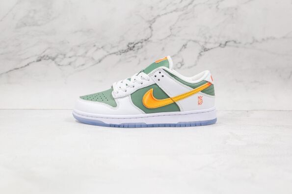 NIKE Dunk Low 'NY vs. NY