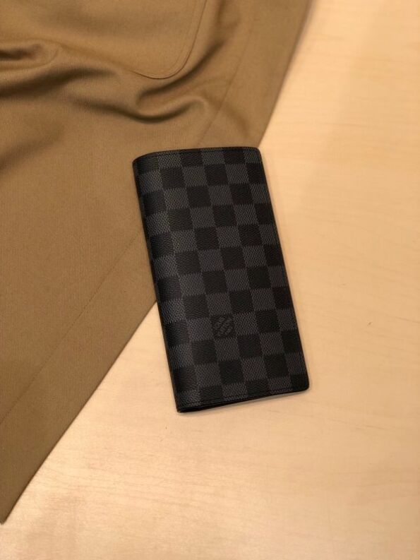 LV Wallet