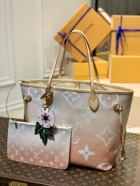 LV Tote Bag