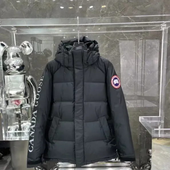 Canada Goose Down Jacket Black