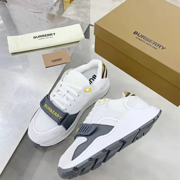 Burberry Sneaker