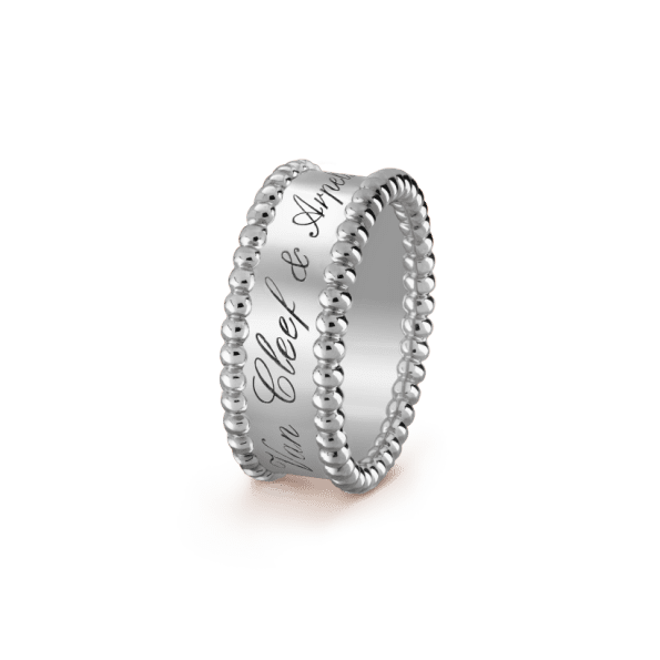 Perlée signature ring