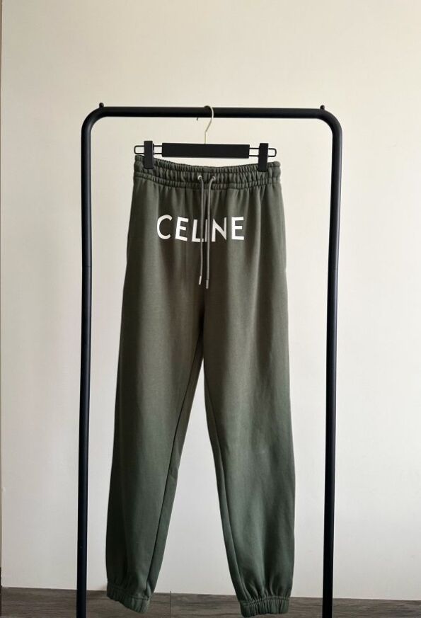 Celine Pant